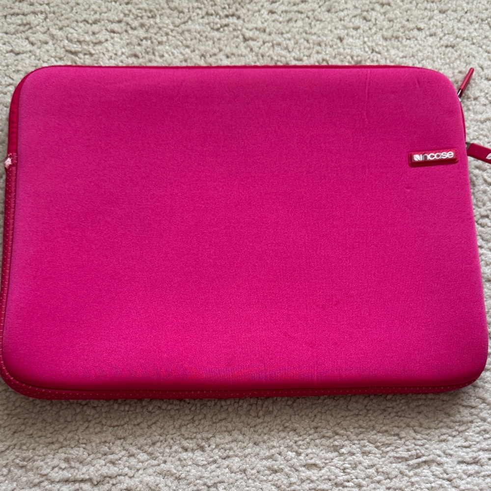 Incase Pink Neoprene Laptop Sleeve for 15in screens or less